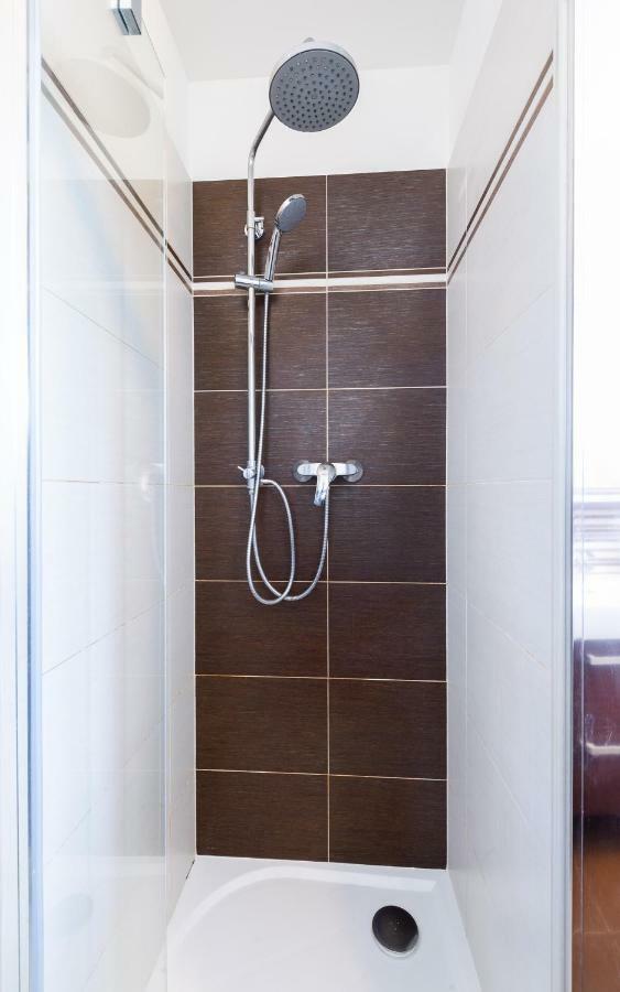 Riverside Apartments تشيسكي بوديوفيتسه المظهر الخارجي الصورة